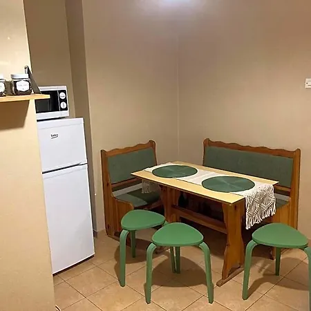 Do Wynajęcia - Podwisłocze 8a Hostel *