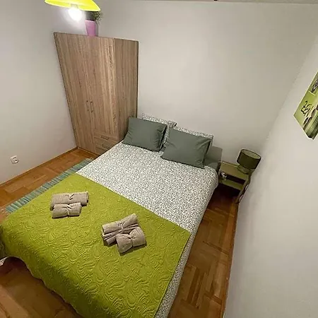Do Wynajęcia - Podwisłocze 8a Hostel Rzeszów