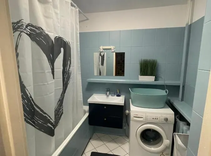 Hostel Do Wynajecia - Podwislocze 8a *